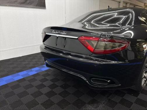 2012 Maserati GranTurismo S Auto