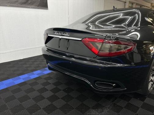 2012 Maserati GranTurismo S Auto