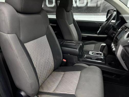2014 Toyota Tundra SR5