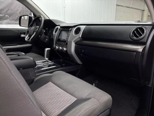2014 Toyota Tundra SR5