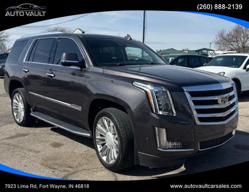 2017 Cadillac Escalade Luxury