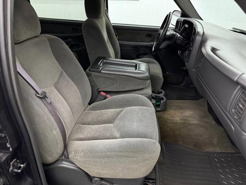 2003 Chevrolet Silverado 1500 LS