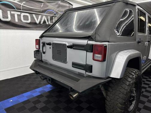 2013 Jeep Wrangler Unlimited Rubicon