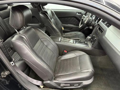 2014 Ford Mustang V6 Premium