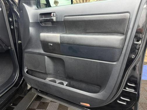 2010 Toyota Tundra Grade