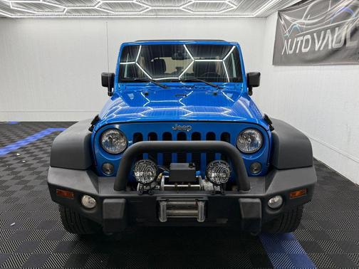 Hydro Blue Pearlcoat 2016 Jeep Wrangler Unlimited Sport