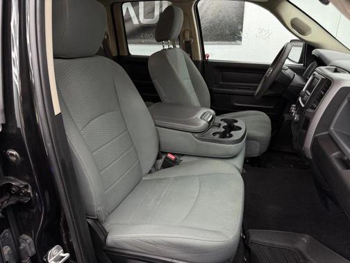2018 RAM 1500 Tradesman/Express