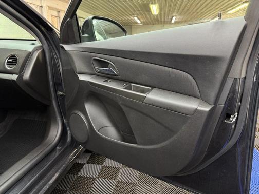 2015 Chevrolet Cruze 1LT