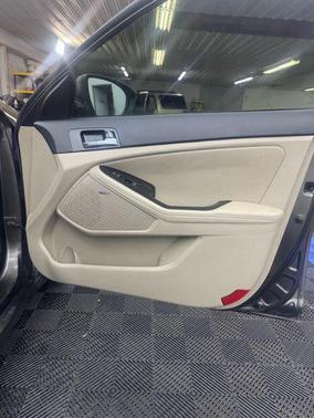 2011 Kia Optima EX Turbo