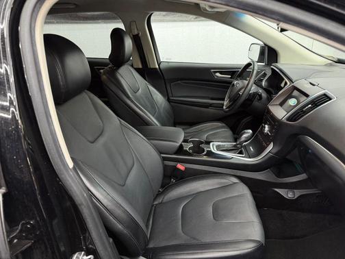Shadow Black 2018 Ford Edge Titanium