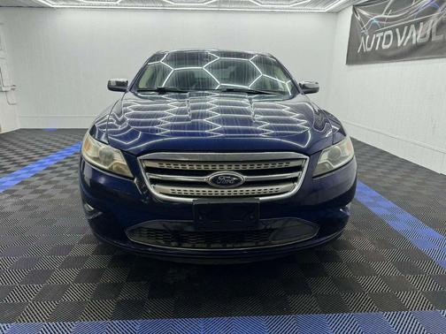 2011 Ford Taurus Limited