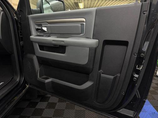2016 RAM 1500 Tradesman/Express