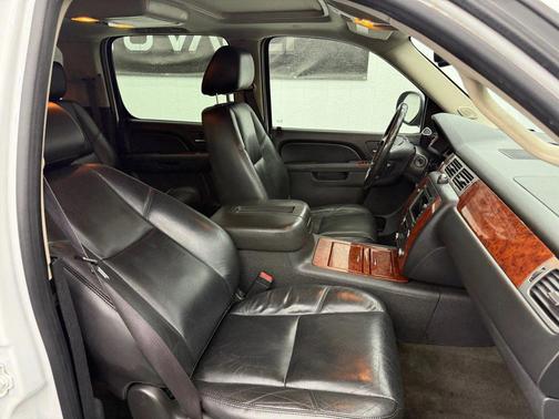 2011 Chevrolet Suburban 1500 LTZ