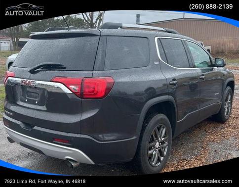 2017 GMC Acadia SLT-1