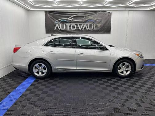 2013 Chevrolet Malibu 1LS