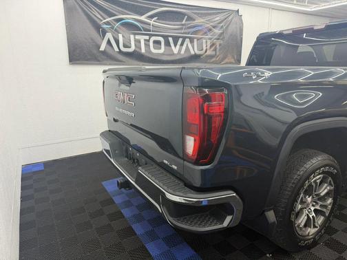 2019 GMC Sierra 1500 SLE