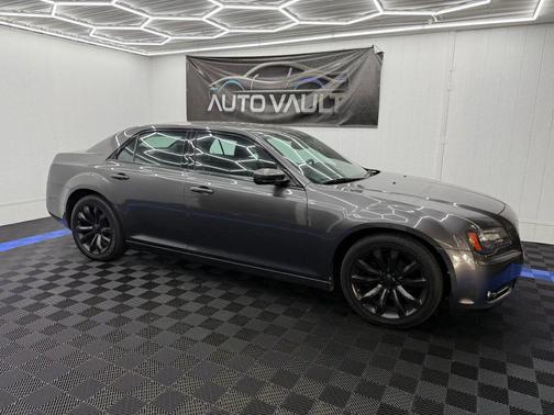 2014 Chrysler 300 S