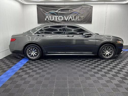 2017 Lincoln Continental Select
