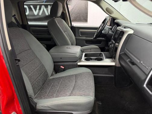 Flame Red Clearcoat 2016 RAM 1500 Big Horn