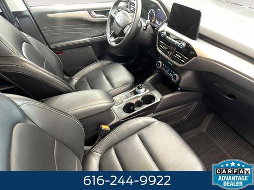 Carbonized Gray Metallic 2022 Ford Escape SEL