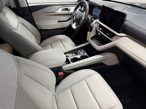 Carbonized Gray Metallic 2026 Ford Explorer Active