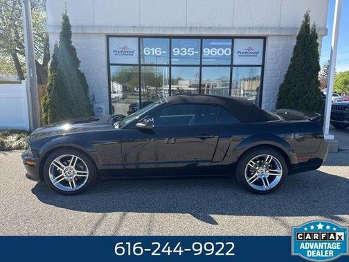 Black 2007 Ford Mustang GT Premium