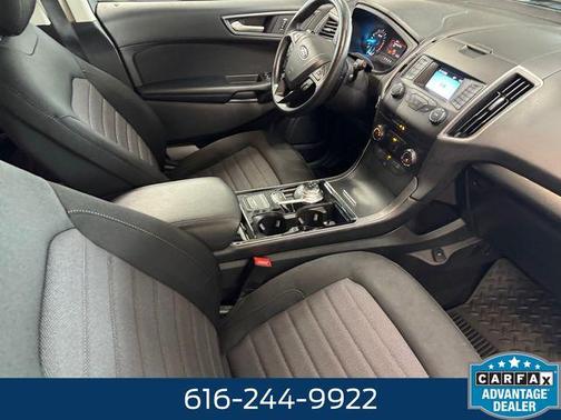 Black Metallic 2019 Ford Edge SE
