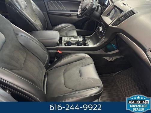 Black Metallic 2019 Ford Edge ST