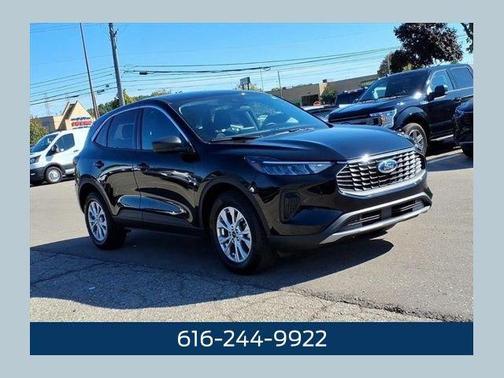 Black Metallic 2023 Ford Escape Active