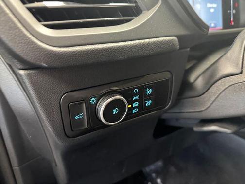 Agate Black Metallic 2025 Ford Escape ST-Line Select