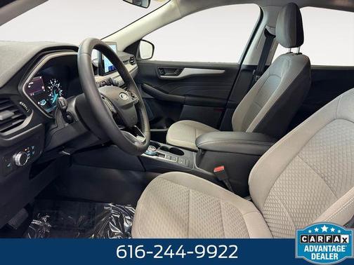 Blue Silver Metallic 2022 Ford Escape SE