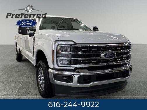Star White 2026 Ford F-350 Lariat Super Duty