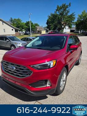Red Metallic 2022 Ford Edge SEL