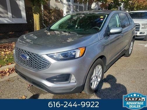 Silver Metallic 2024 Ford Edge SEL