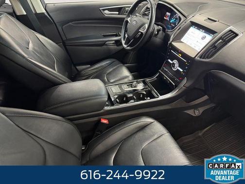 Stone Gray Metallic 2019 Ford Edge Titanium