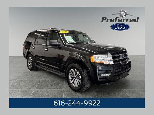 Tuxedo Black Metallic 2015 Ford Expedition XLT