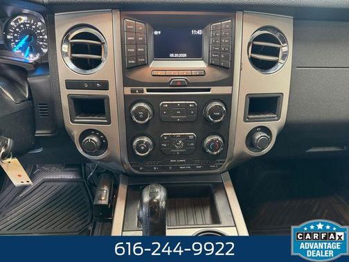 Tuxedo Black Metallic 2015 Ford Expedition XLT
