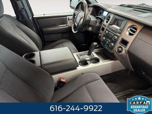 Tuxedo Black Metallic 2015 Ford Expedition XLT