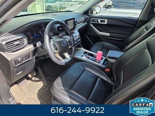Silver Metallic 2023 Ford Explorer XLT