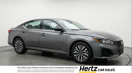 2025 Nissan Altima SV FWD