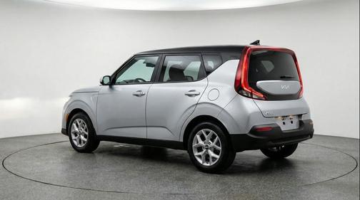 Steel Gray 2025 Kia Soul LX