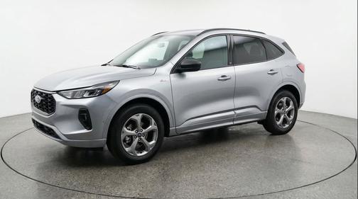 Iconic Silver Metallic 2024 Ford Escape ST-Line