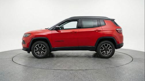 Red Hot Pearlcoat 2025 Jeep Compass Trailhawk