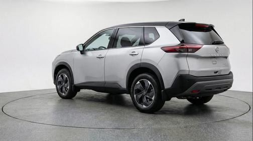Brilliant Silver Metallic 2025 Nissan Rogue SV