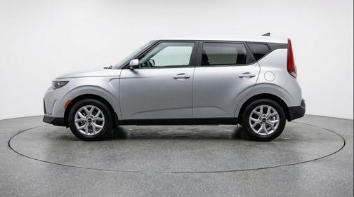 Steel Gray 2025 Kia Soul LX