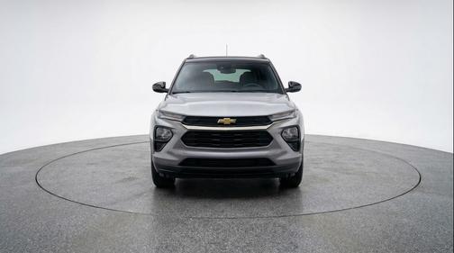 Sterling Gray Metallic 2025 Chevrolet Trailblazer LT
