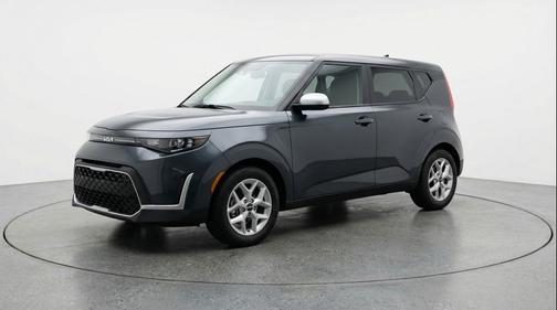 Gravity Gray 2025 Kia Soul LX