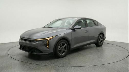 Interstellar Gray 2025 Kia K4 LXS
