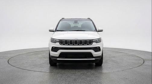 Bright White Clearcoat 2025 Jeep Compass Limited