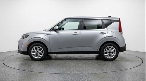 Steel Gray 2025 Kia Soul LX